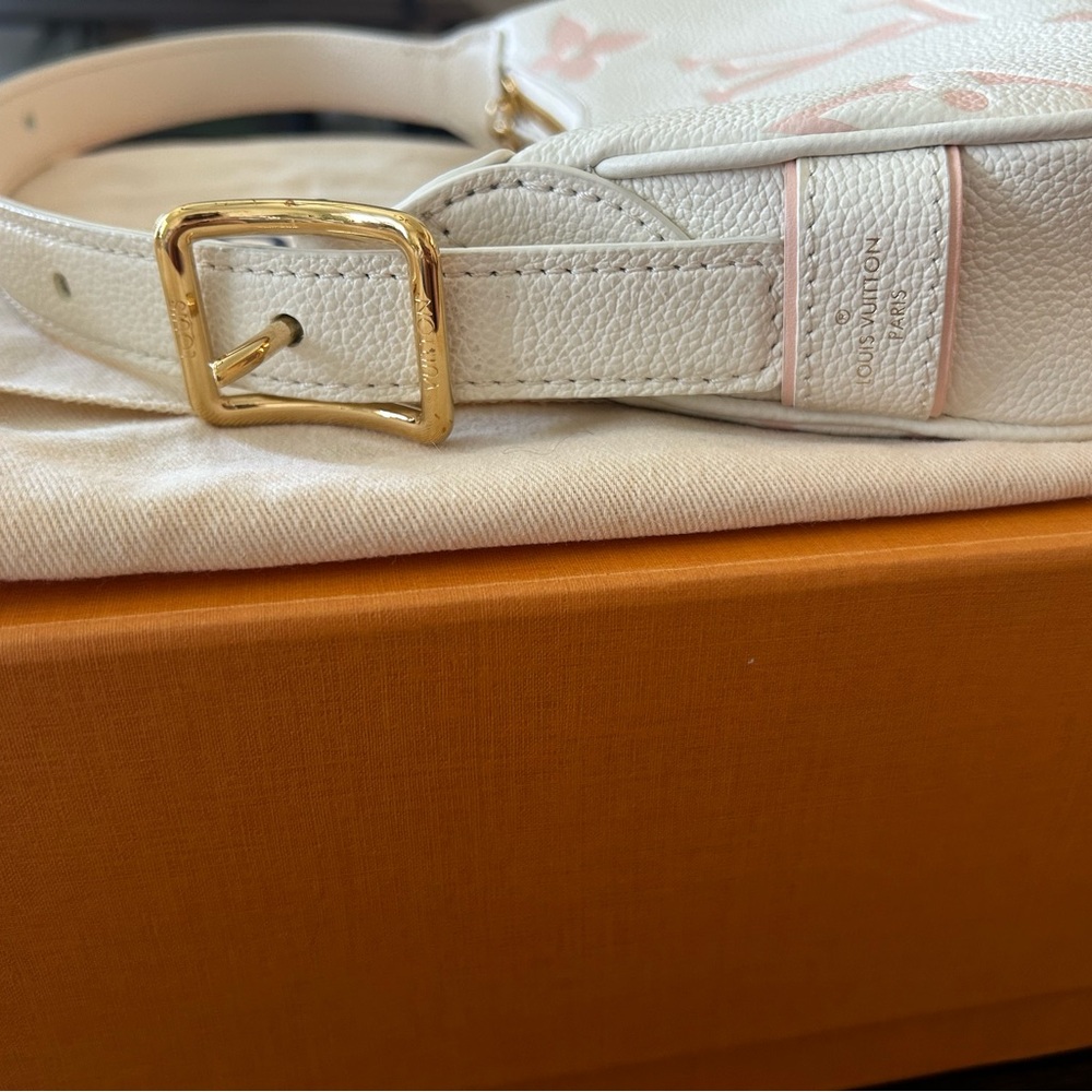 Louis Vuitton Mini Moon Shoulder Bag White/Pink - Picture 6 of 8